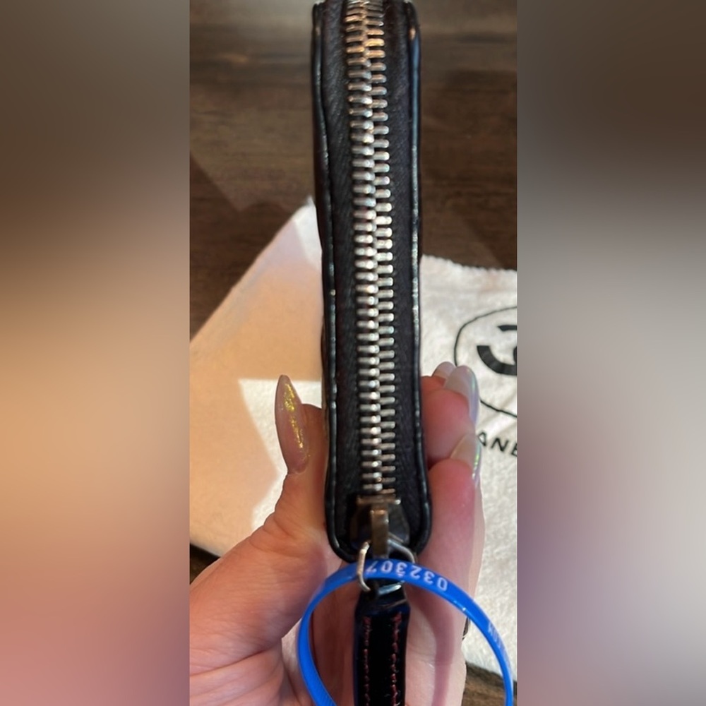 EUC Chanel Black Quilted Wallet - Picture 3 of 8